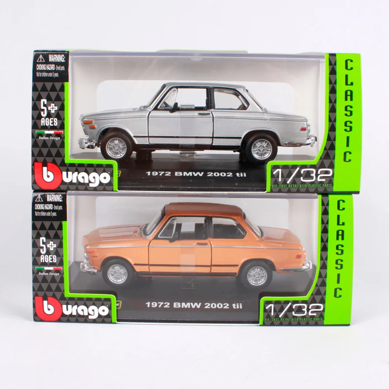 Bburago 1:32 1972 BMW 2002 Tii винтажная Автомобильная литая под давлением прозрачная витрина