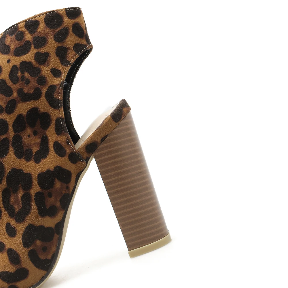 Сандалии женские с леопардовым принтом босоножки перекрестной шнуровкой