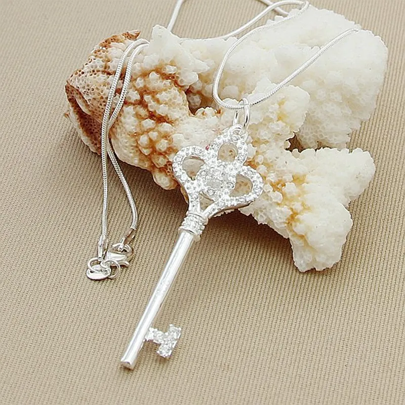 

925 Sterling Silver AAA Zircon Flower Key Pendant Necklace 18 Chain Woman Fashion Wedding Charm Jewelry