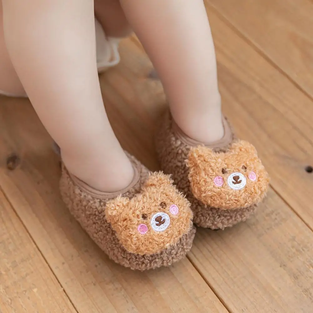 

Eye-catching 1 Pair Excellent Newborn Thickened Crib Shoes Socks Blend Fabric Crib Shoes Ultra-thick for Autumn
