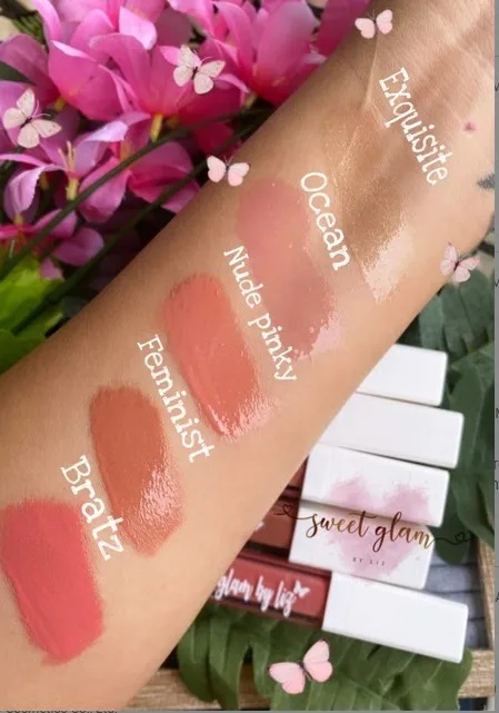 

WholesaleVegan Lip Gloss Vendor Shining Squeeze tube Clear Lipgloss Nude Glitter Lipgloss Gloss Base Custom tubes and box