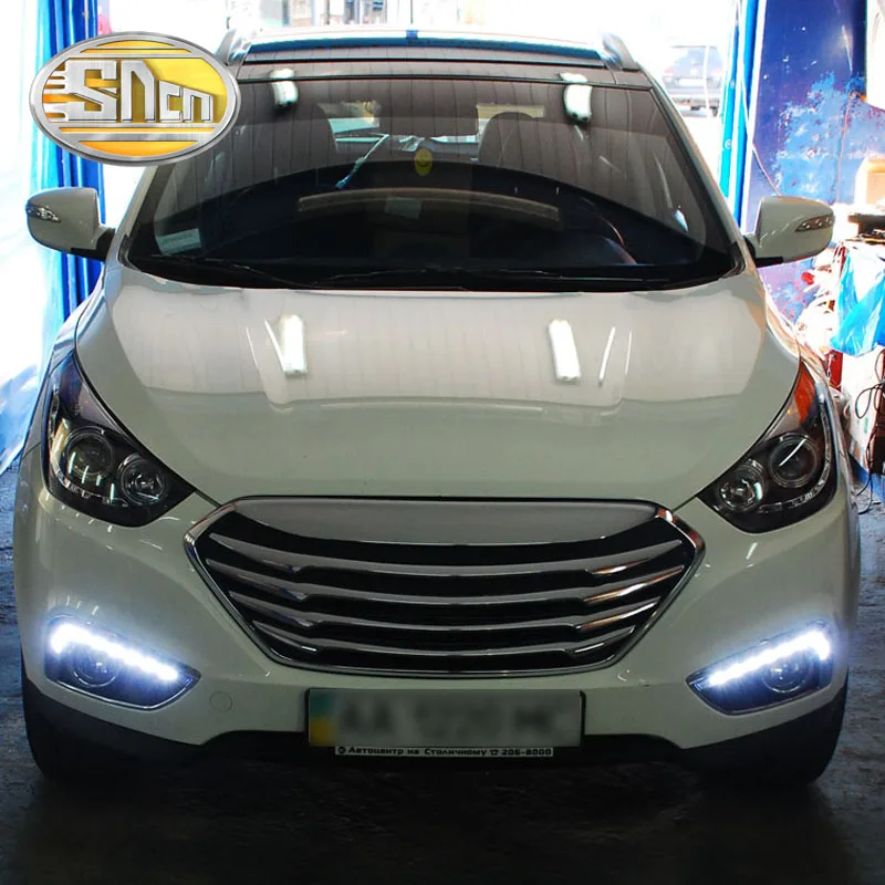Дневные ходовые огни со светодиодным отверстием для противотуманной фары Hyundai IX35