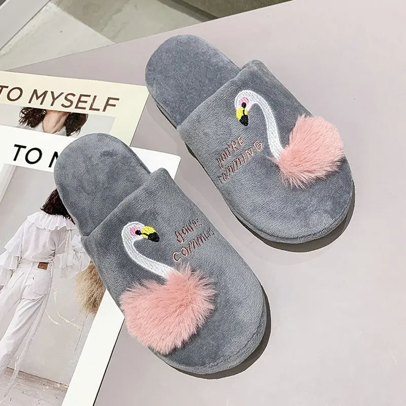 2020 г. Новые осенние женские благородные тапочки с лебедем Повседневная Милая