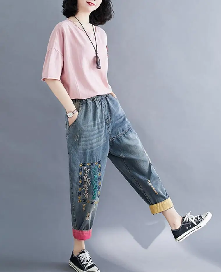 

Women Spring Vintage Elastic Waist Embroidery Ripped Cropped Pants Female Casual Loose Harem Denim Pants Jeans s868