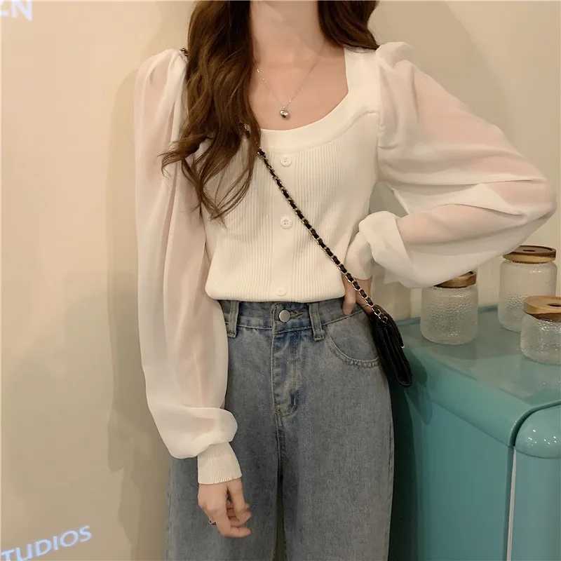 Square neck blouse women's spring 2021 new style clavicle design niche stitching knitted long-sleeved white short shirt