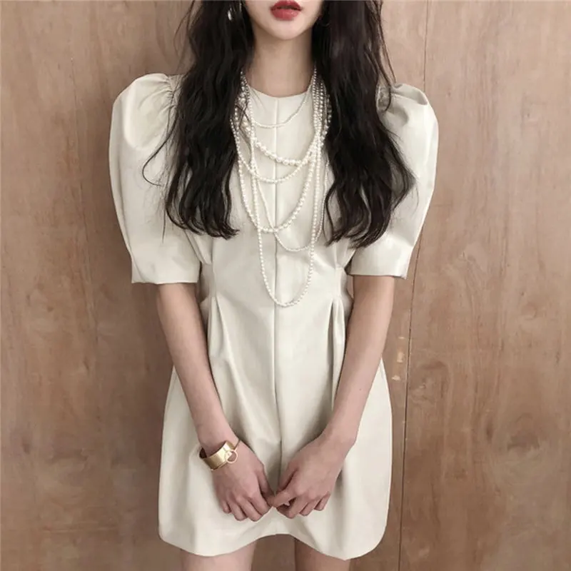 Мини платье Alien Kitty из ПУ кожи винтажный буф свободного покроя с рукавами