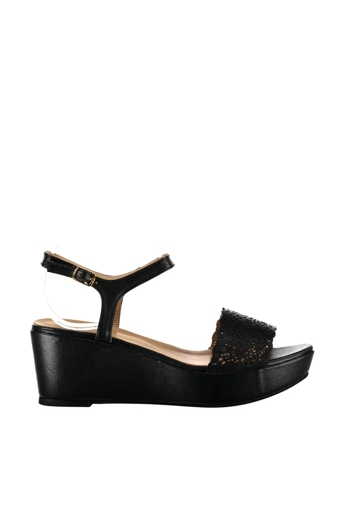 Светло-коричневые женские туфли на танкетке из натуральной кожи с жемчугом