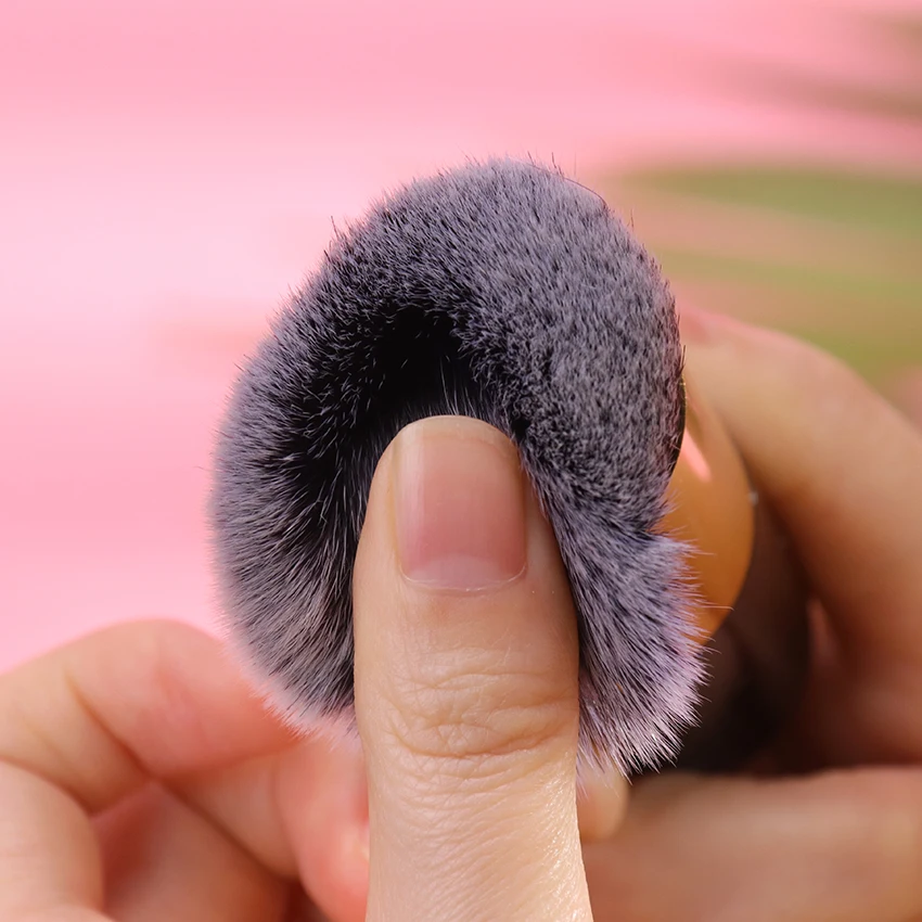 

1PC Blusher Foundation Brush Makeup Brushes Professional Loose Stucco Cosmetics Brushes Face Beauty Makeup Tool