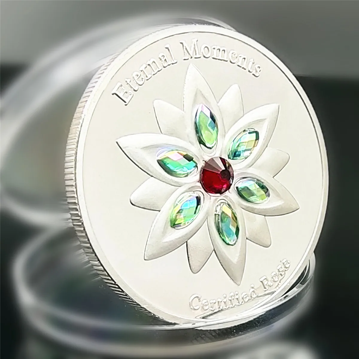 Монета из розового серебра с бриллиантами для надписей Вечные моменты - купить по