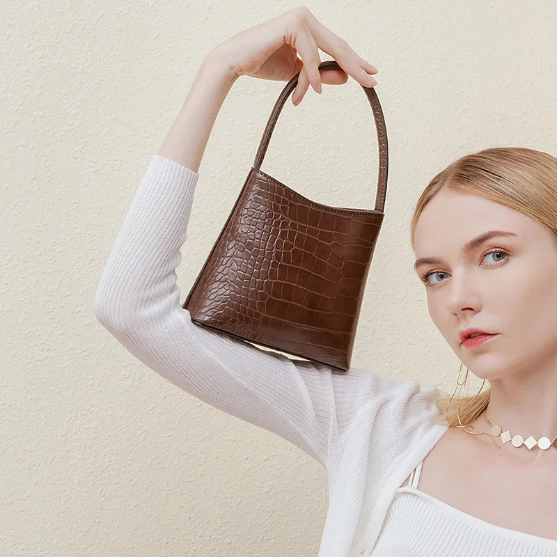 

Высококачественная модная классическая женская сумка в западном стиле с крокодиловым узором, новинка 2021, ретро универсальное ведро Bag Onthego