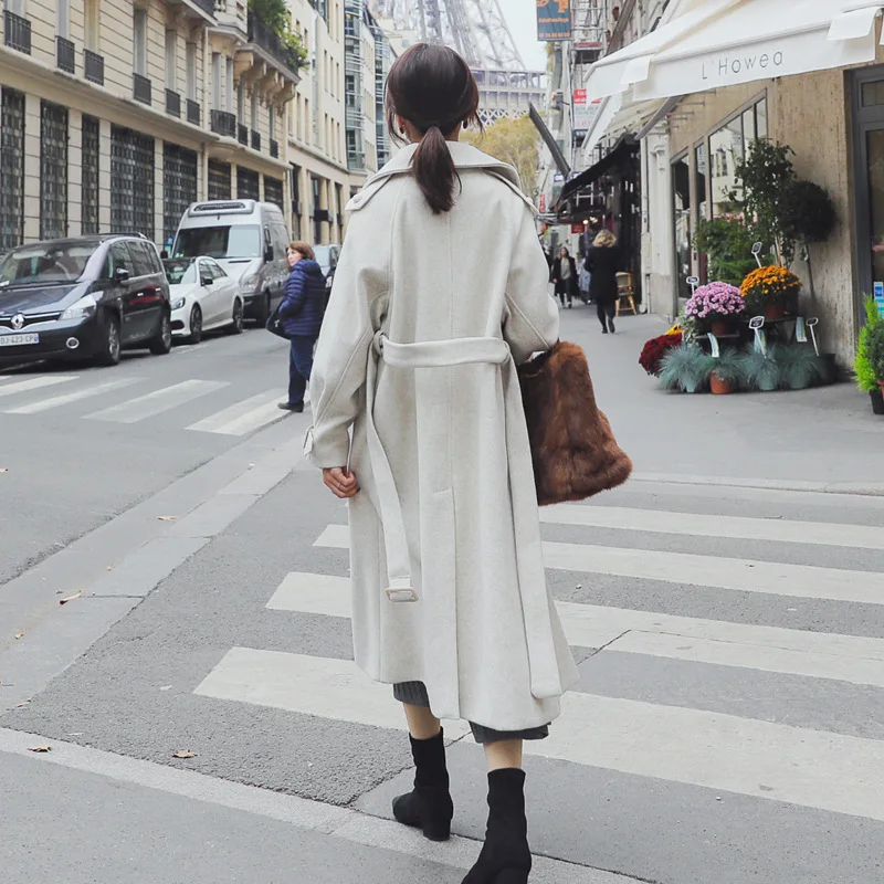 

2020 autumn and winter new popular Hong Kong flavor mid-length loose small fragrant woolen coat women's slim solid color