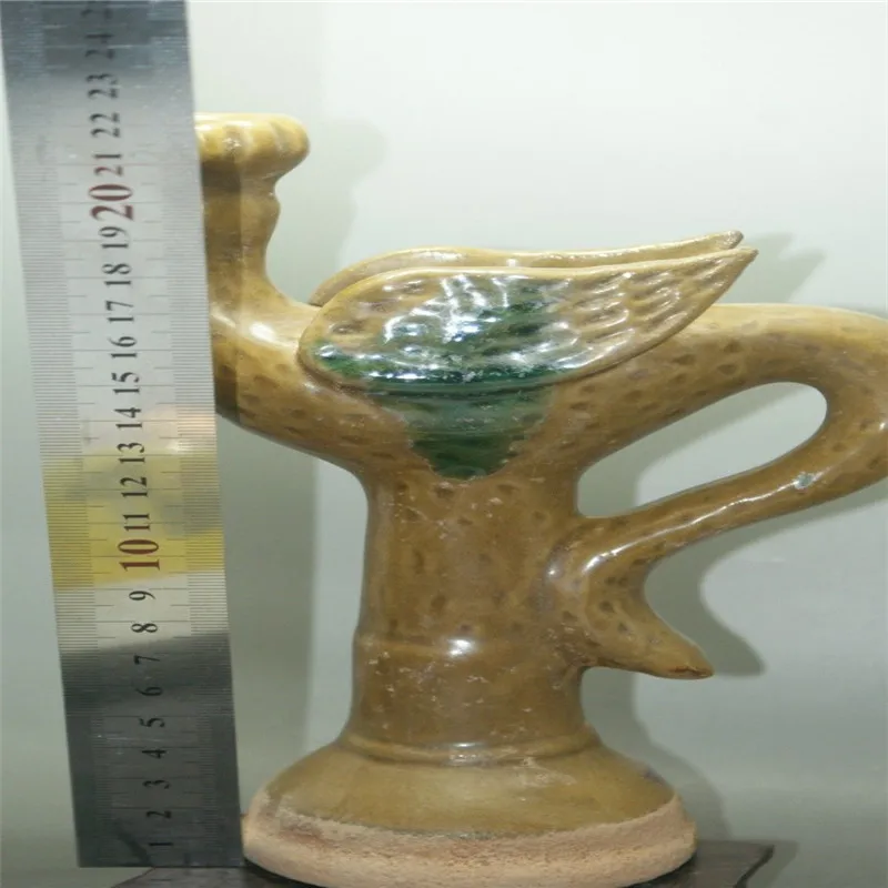 Тонкий старинный фарфор потрескавшийся глазурь керамический и керамика