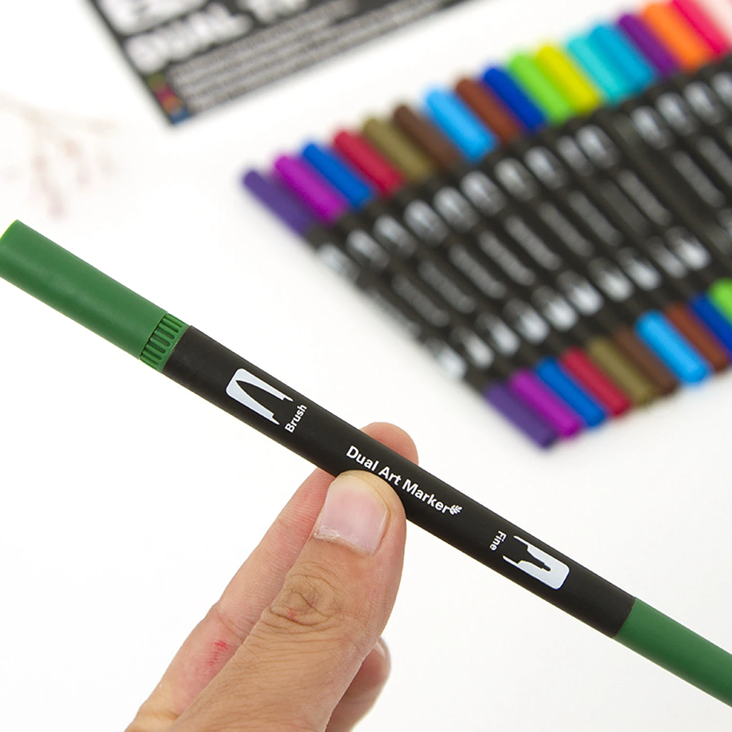Кисть для рисования акварелью 12 цветов двойной наконечник маркер детей и