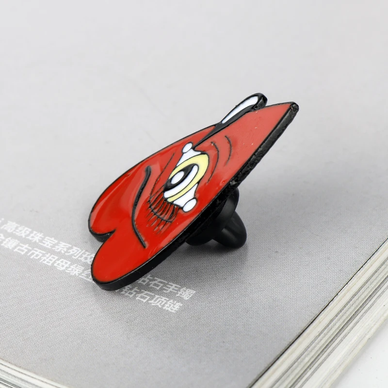 Эмалированные булавки с красным сердцем и слезой глаз грустная брошь значок