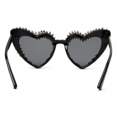 

Cat's eye sunglasses female diamond heart sunglasses exaggerated retro