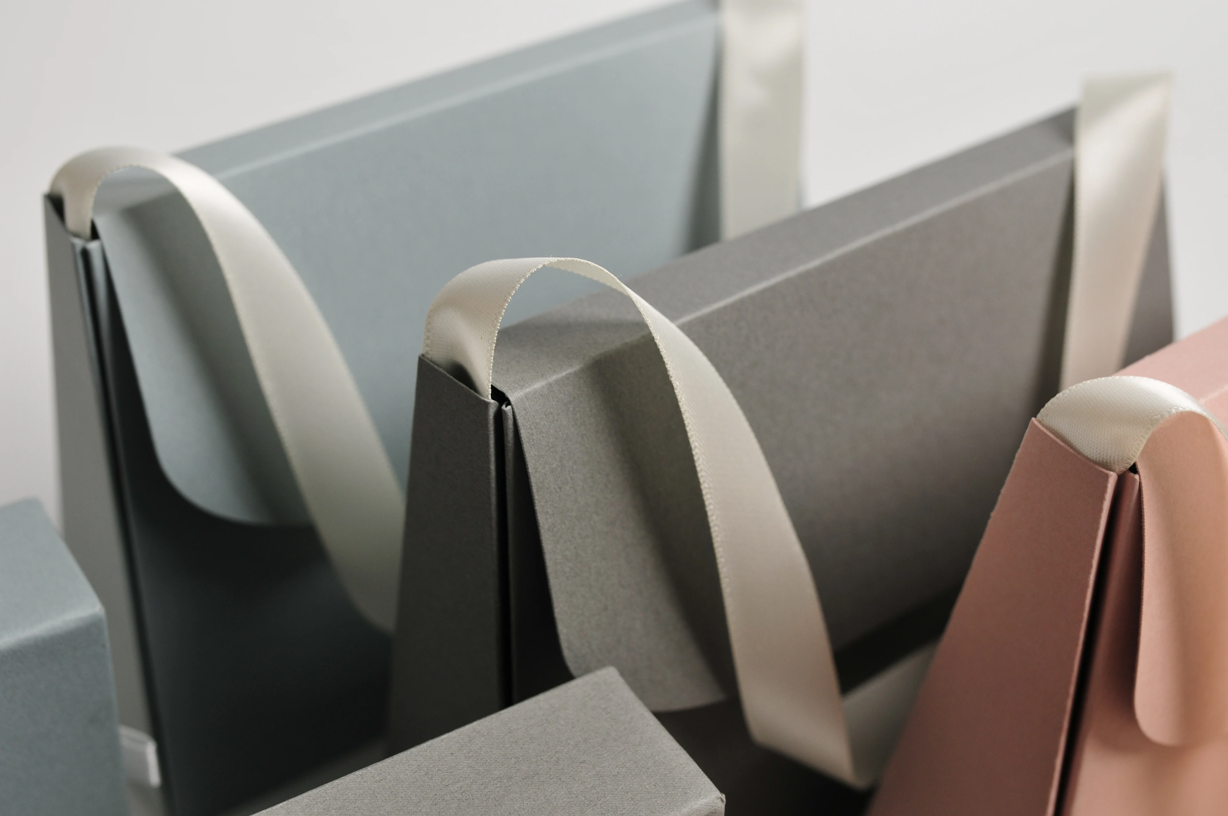 New Creative Mini Gift Bag Box for Party Baby Shower Paper jewelry Chocolate bags Package/Wedding Favours candy bag