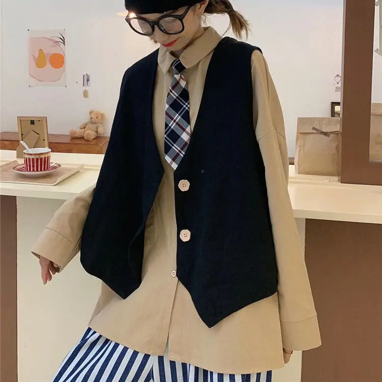 

2021 new style literature and art RETRO college style versatile, Hong Kong Style loose and thin, Japanese students' pure cotton