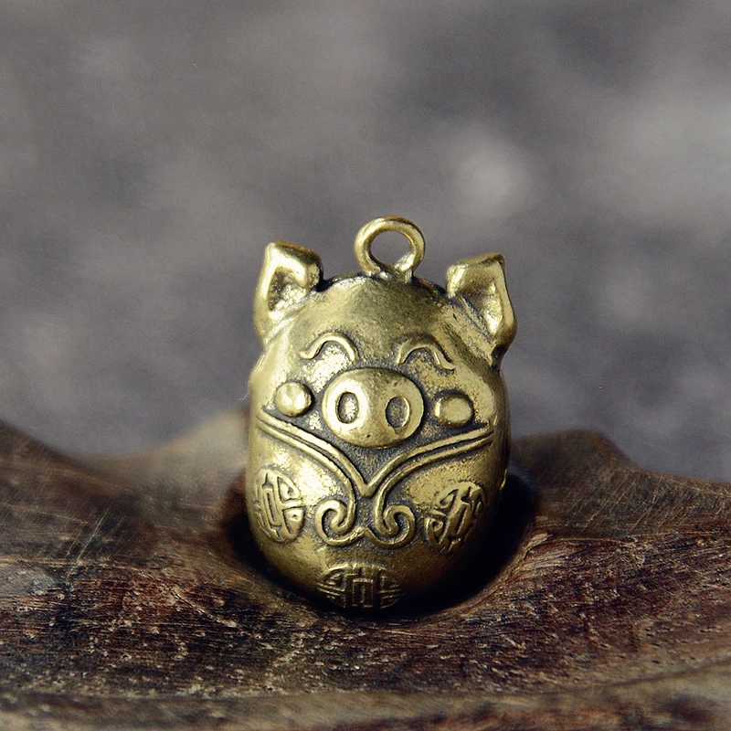 Мини маленькая латунная статуя колокольчика свиньи подвеска на удачу крючки для