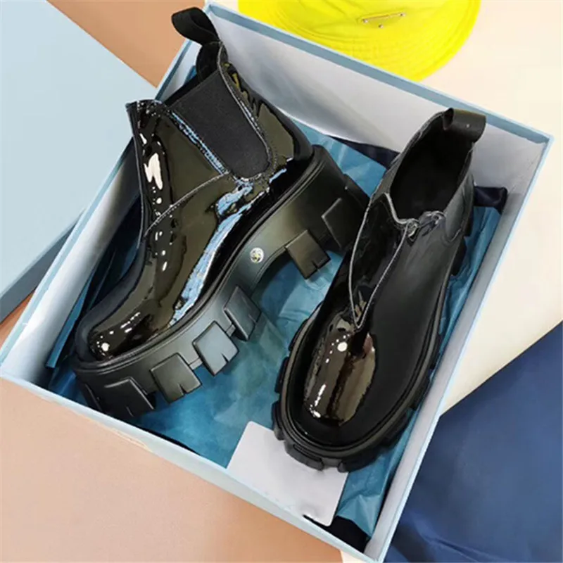 Женские ботинки из лакированной кожи на высокой платформе короткие женские