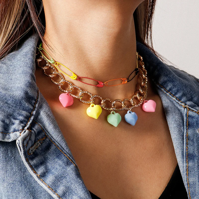 

New Korea Rainbow Heart Charms Pendant Hip Hop Colorful Safe Pin Choker Necklace for Women Layers Choker Metal Clavicle Necklace