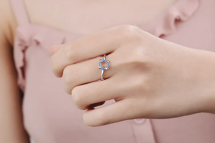 

Silver Plated New Women's Fashion Jewelry Round Blue Crystal Zircon Hollow Ring Adjustable Size Opening Ring Anniversary Gift