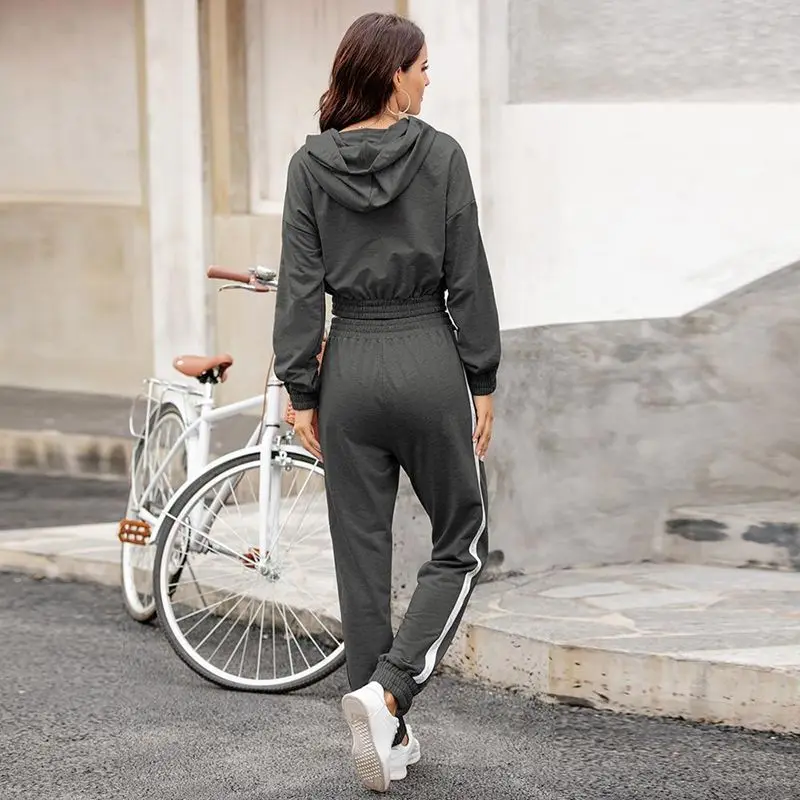 Женский спортивный костюм GLWOW комплект из двух предметов укороченный топ с