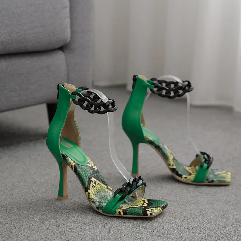 

2021 spring and summer new fashion new metal chain with High Heels Sandals