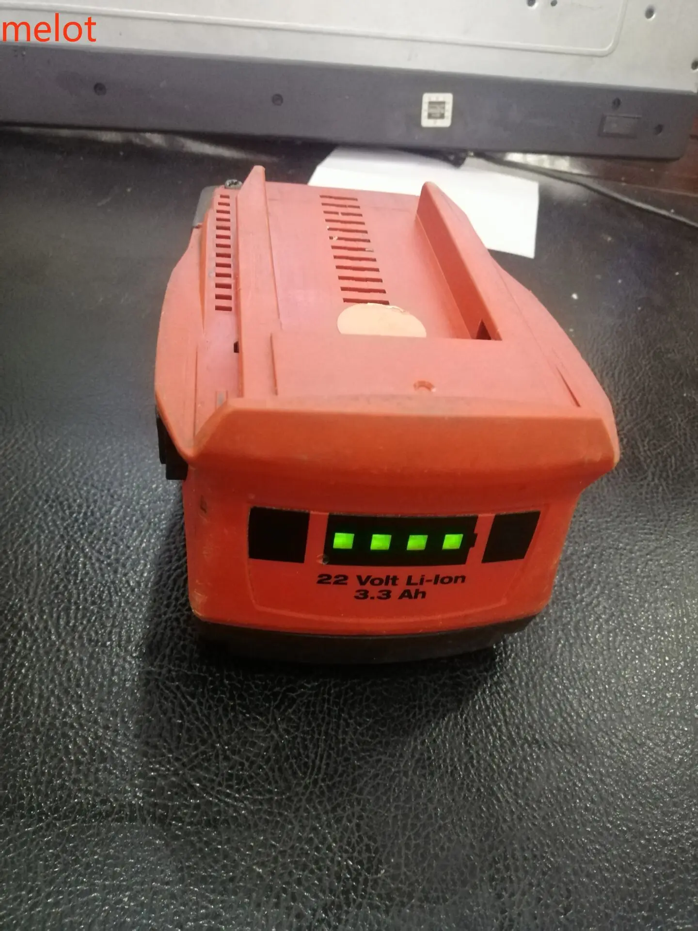 HILTI оригинальная Hilti 21 6 V 22 3.3A литиевая батарея (б/у) с большим количеством запасов