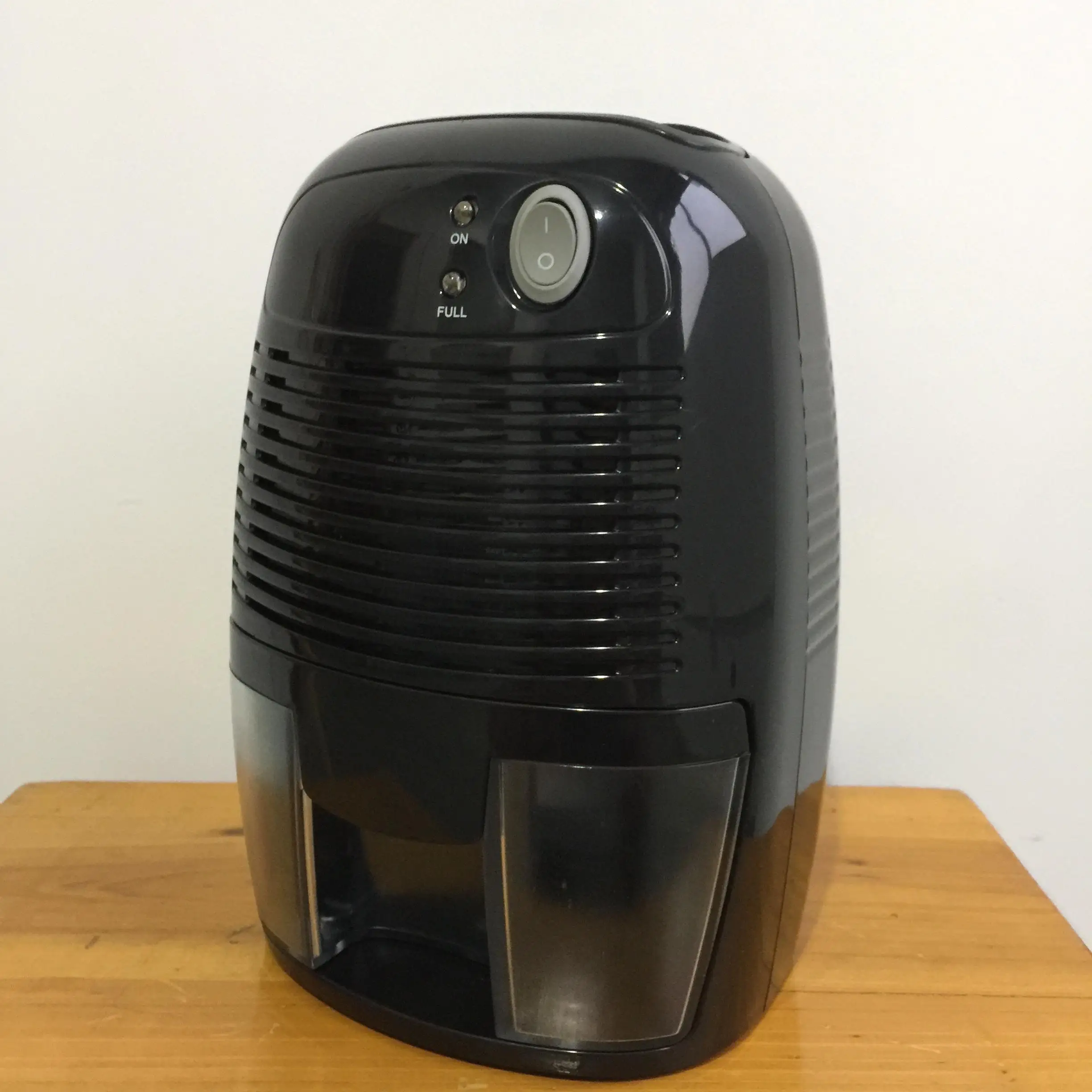 

THANKSHARE Home Dehumidifier Air Dryer Moisture Absorber Electric Cool Dryer 500ML Water Tank for Home Bedroom Kitchen Office