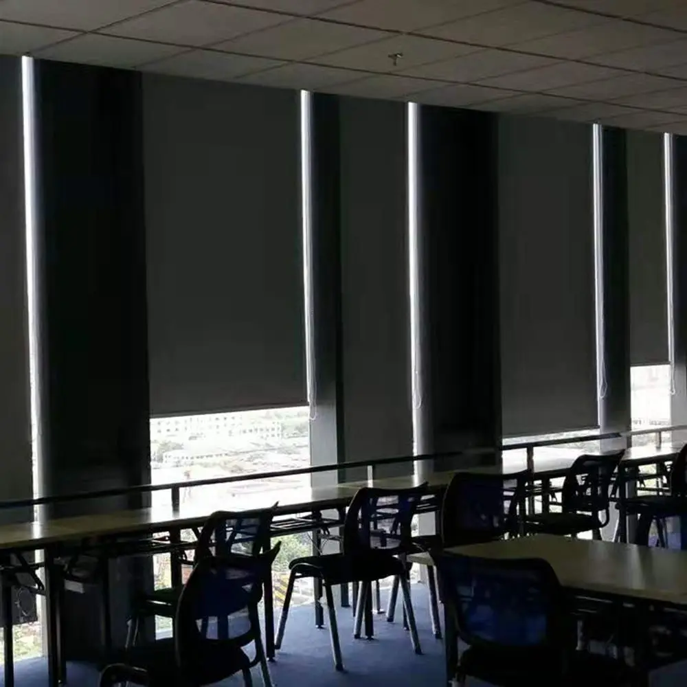 Затемняющие жалюзи для офиса/дома однотонные плотные с полным покрытием