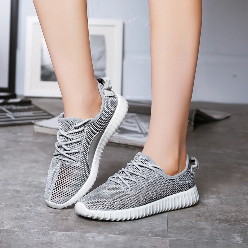 Кроссовки-носки женские дышащие однотонная спортивная обувь на платформе