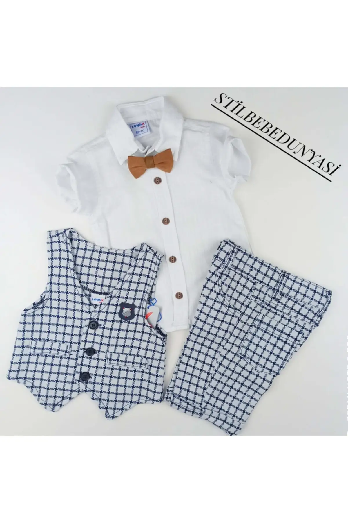 

Papyonlu Tool Plaid/Checkered Cotton White V-Neck