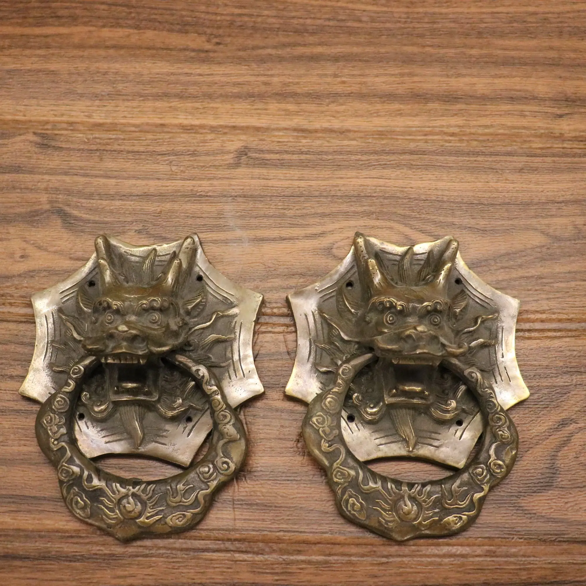 Китайская народная коллекция старая бронзовая дверная ручка в виде головы