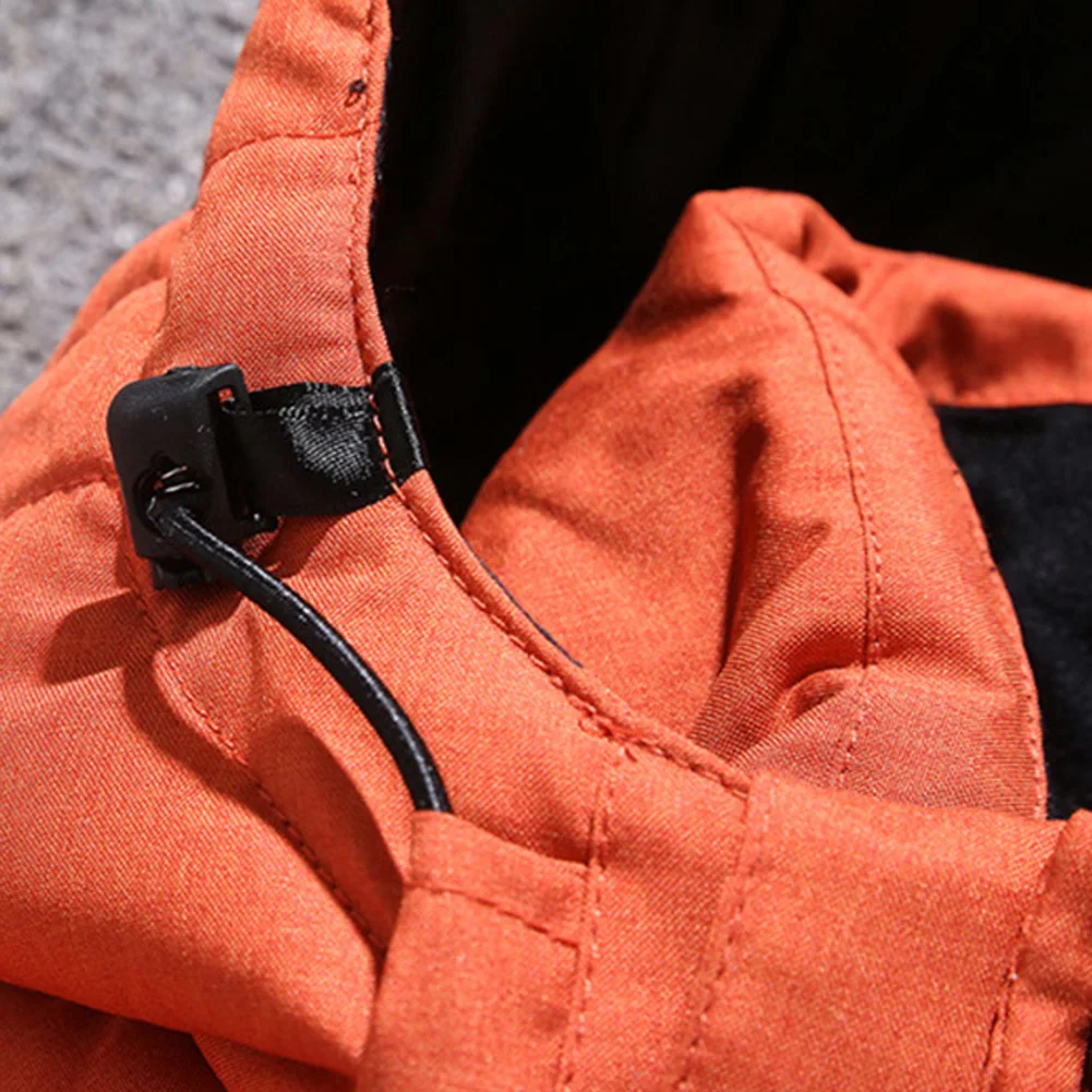 Мужской теплый короткий пуховик на молнии с капюшоном | Мужская одежда