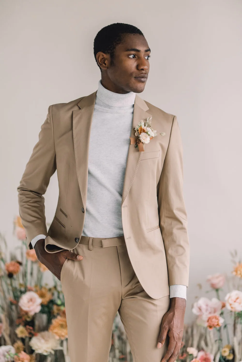 

YiMinpwp Khaki Men Suits Notched Lapel Blazer Jacket Men Tuxedos Groom Wedding Suits Prom Suits 2 Piece Coat+Pant
