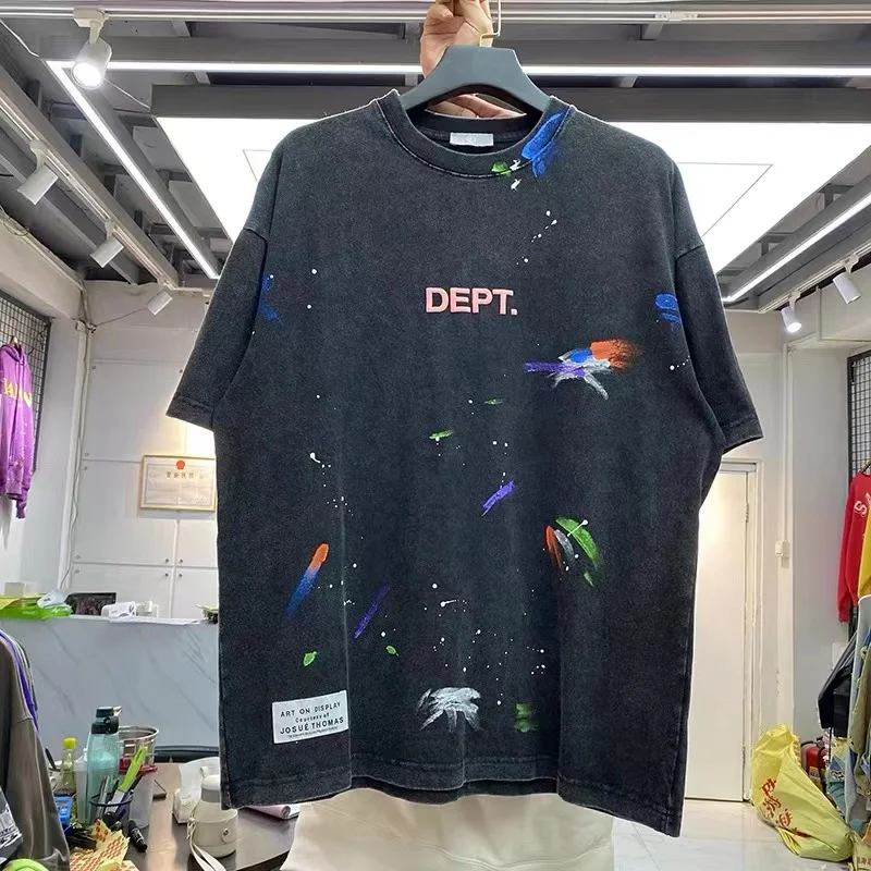 

Street fashion brand color hand-painted loose short-sleeved t-shirt man