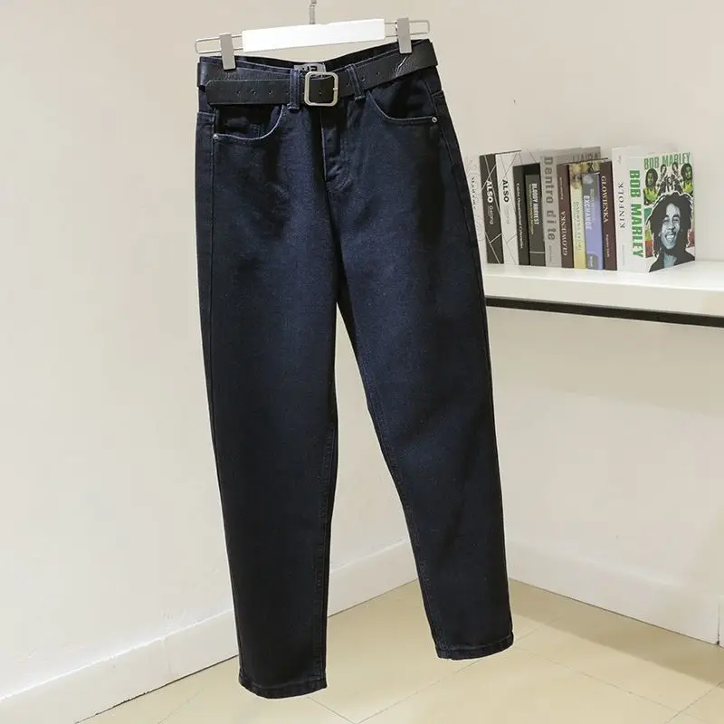 

2021 Autumn new jeans women's plus size Korean version of loose and thin high-waist straight-leg pants fashion ins hot sale C116