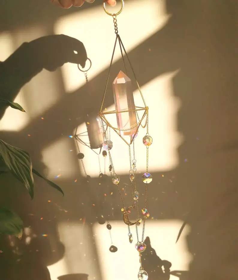 

Розовый хрустальный Ловец Солнца