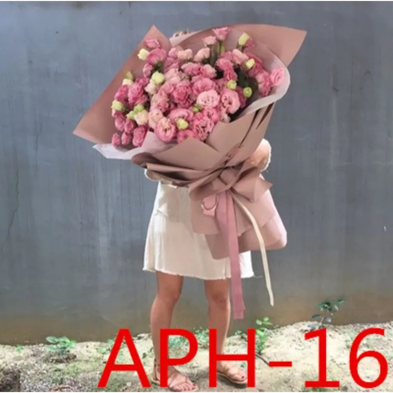 

Weddings and important occasions / Wedding accessories / Bridal bouquets APH 2