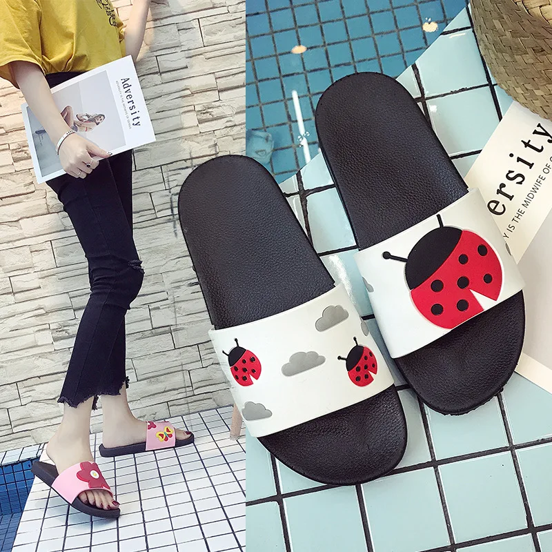 

2021 Indoor Animal Prints Summer Women Home Slippers Flat with Non-slip Female Beach Slides Casual Student Ladies Bath Sandals