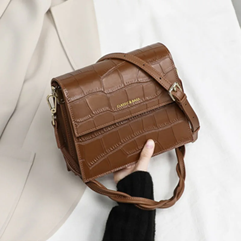 

Новинка 2021, модная кожаная сумка-мессенджер от известного бренда, модная текстурная женская сумка на одно плечо, универсальная маленькая кв...