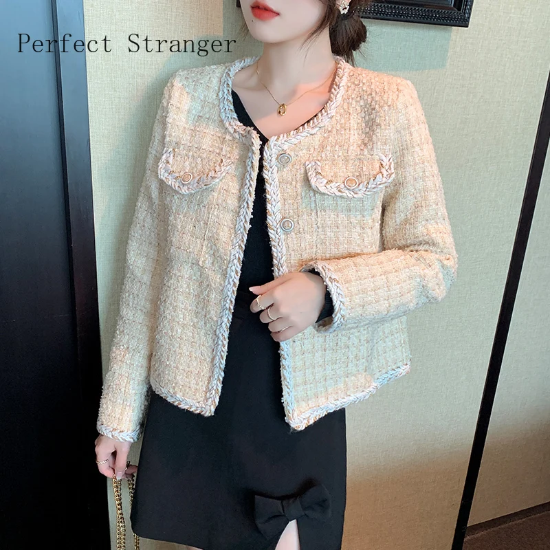 

2021 Autumn Winter New Arrival Korean version popular round collar small fragrant wind short coat female woolen coat