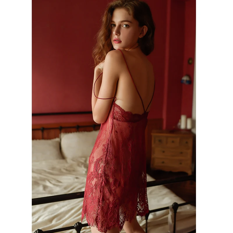 Пикантная Прозрачная кружевная ночная рубашка с тонкими бретельками и принтом