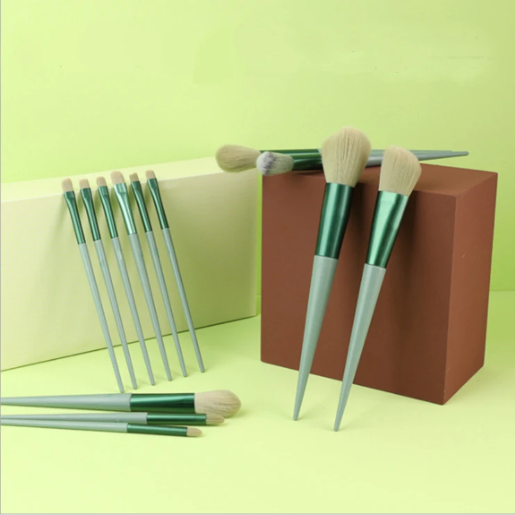 

Four Seasons Green Fix Makeup Brush 13 Set Ultra Soft Yuwei Luzhou Blush Eye Shadow Brush Beauty Tool Set
