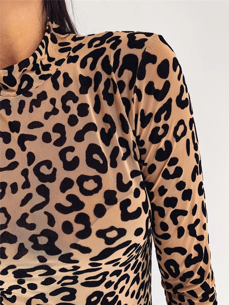 Женский топ на бретельках с леопардовым принтом водолазка длинным рукавом