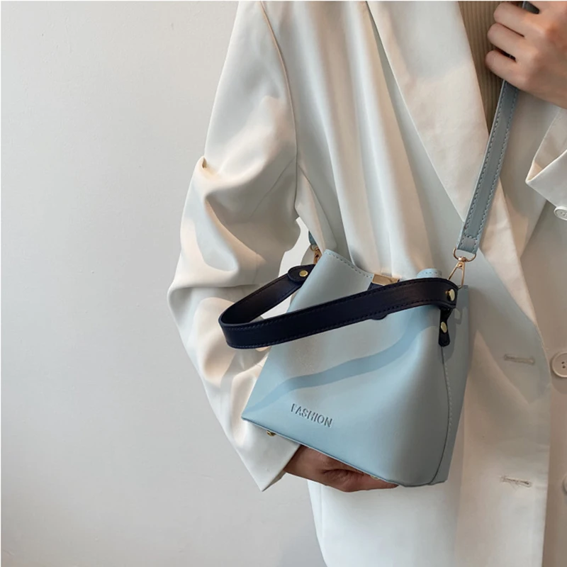 

Simple Bucket Bags Women's Brand Messenger Bag White Designer Pu Leather Handbag High Capacity Shoulder Bag Fashion Wallet 2021