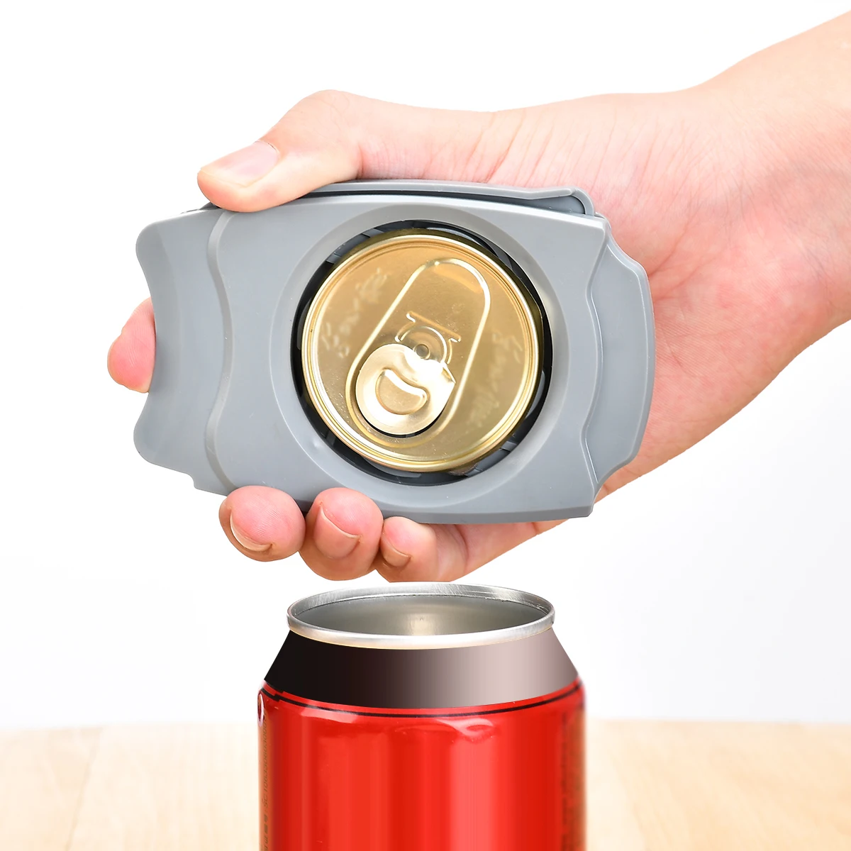 

Professional Safety Easy Manual Can Opener with Locking Feature No Sharp Edge Effortless Openers for Household Kitchen Bar Tool