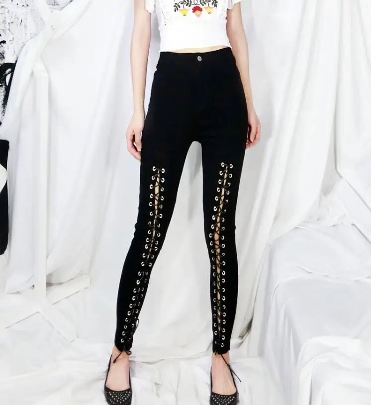 Женские облегающие леггинсы в готическом стиле черные обтягивающие на шнуровке