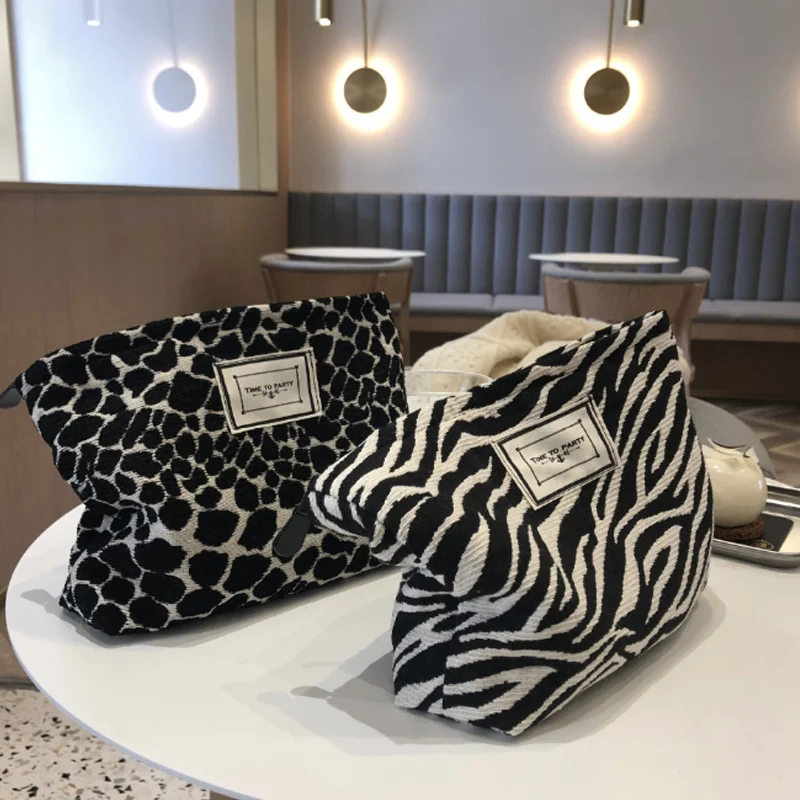 Beli Tas Besar Wanita Leopard Kosmetik Kanvas Tahan Air Ritsleting Tas Make Up Travel Cuci Makeup Organizer Kasus Kecantikan