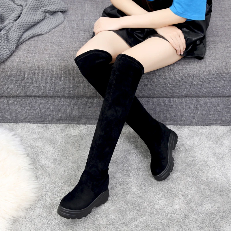 Сапоги женские зимние на платформе ботфорты из замши высоком каблуке с плюшевой